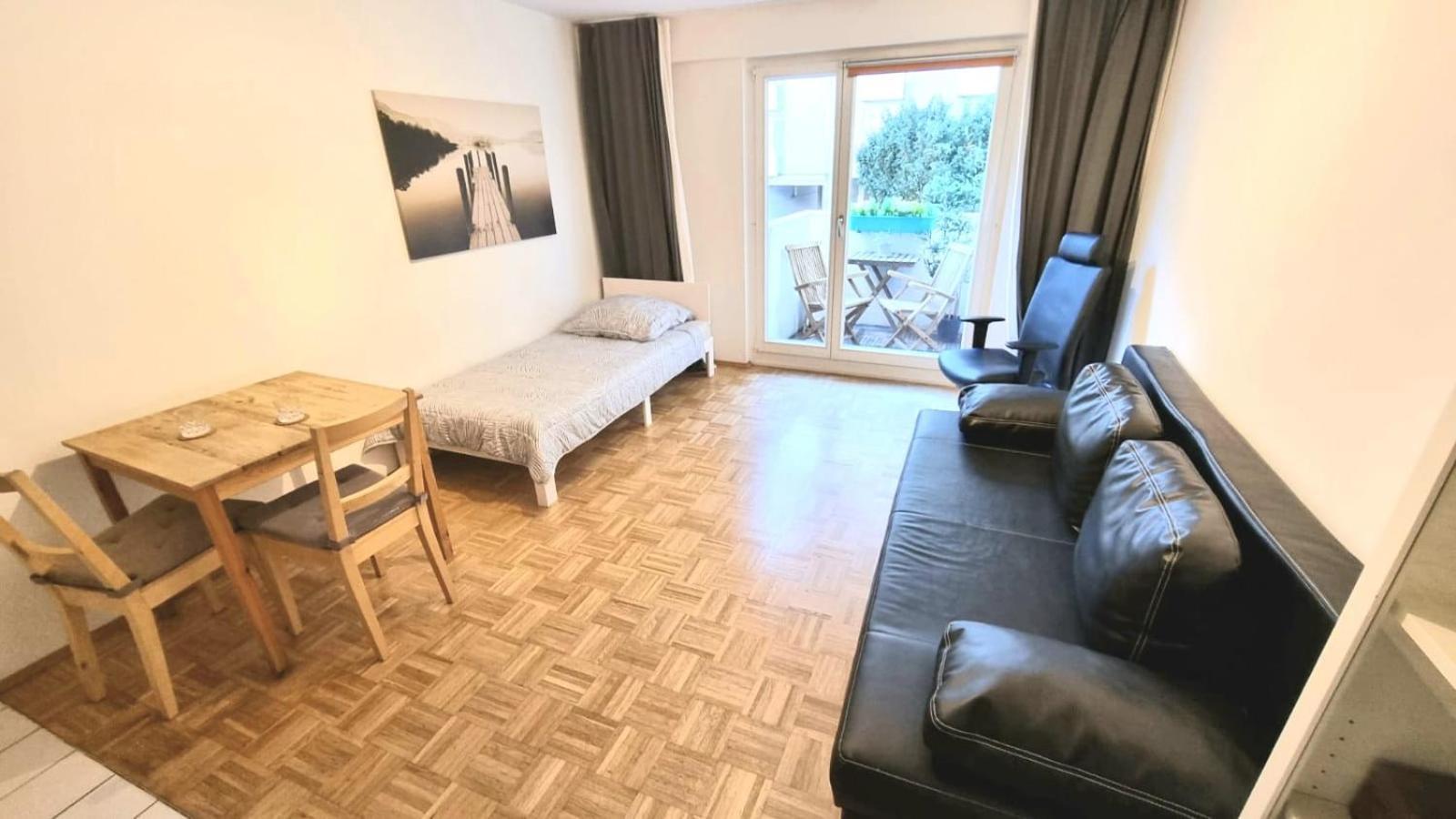 Schwabing Studio With Garden Views Münih Dış mekan fotoğraf
